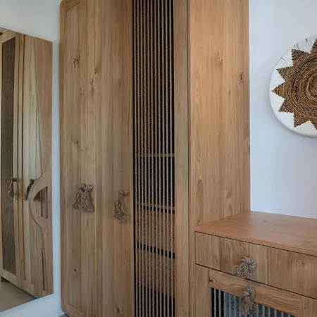 Kosmitis & Apartman Náusza