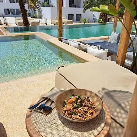 Kosmitis & 아파트