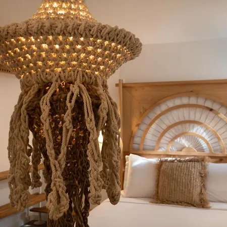 아파트 Kosmitis & 나오우사