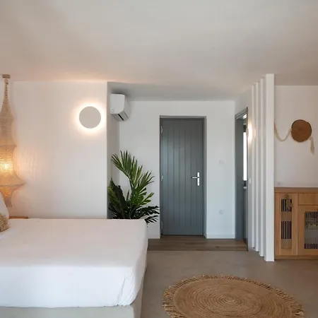 Kosmitis & Apartman Náusza