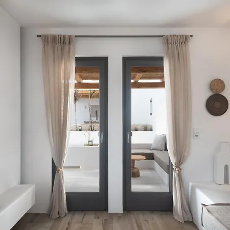 Kosmitis & 나오우사