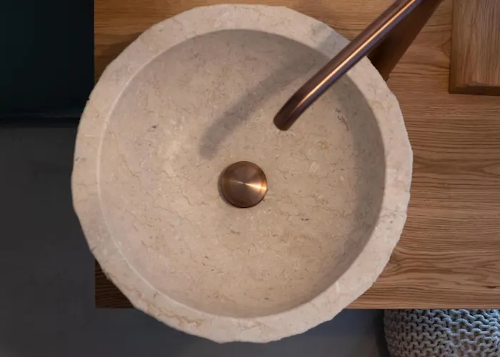 Kosmitis & Apartment Naousa (Paros)